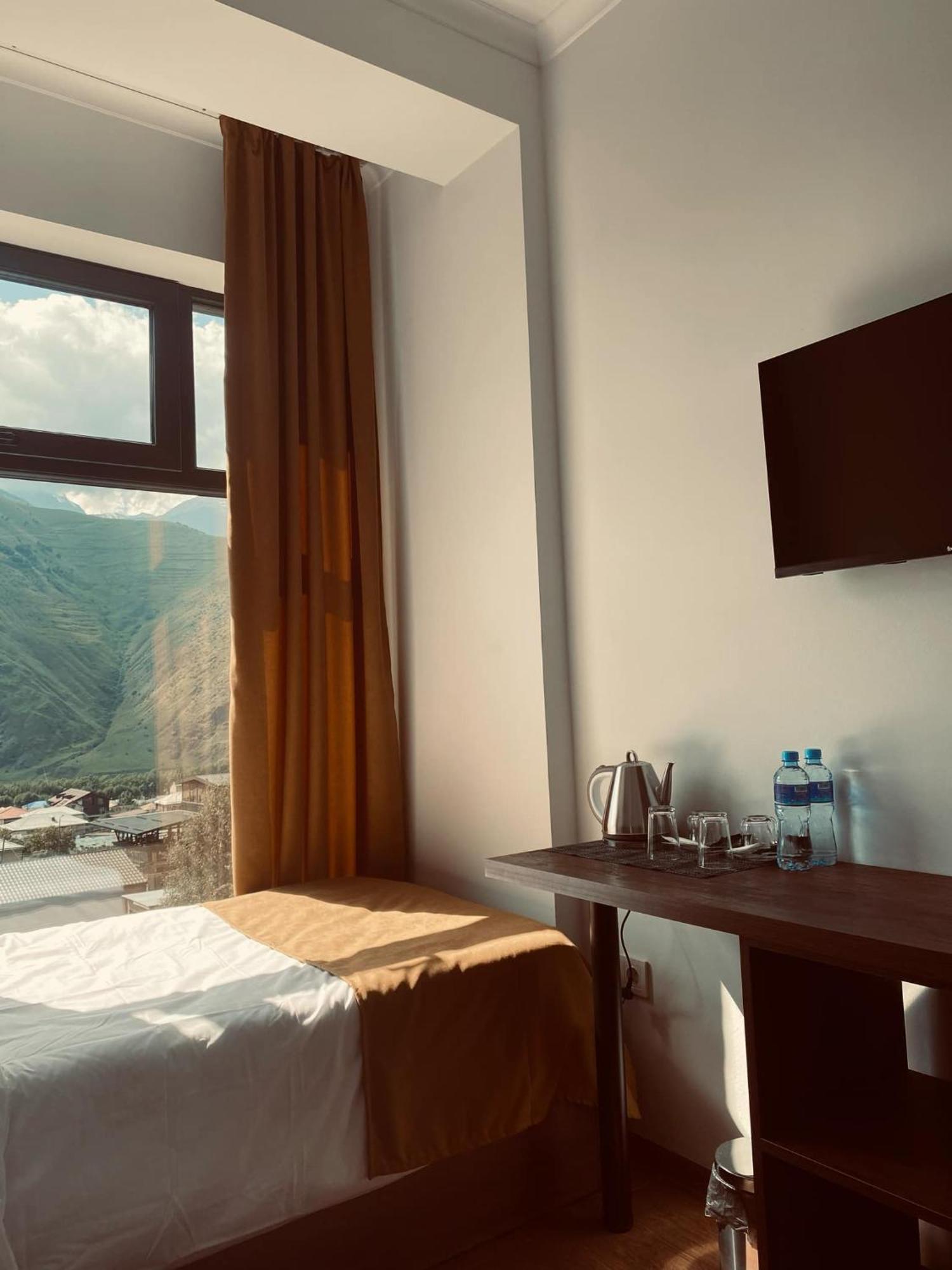 Melodia Kazbegi Hotel Bagian luar foto