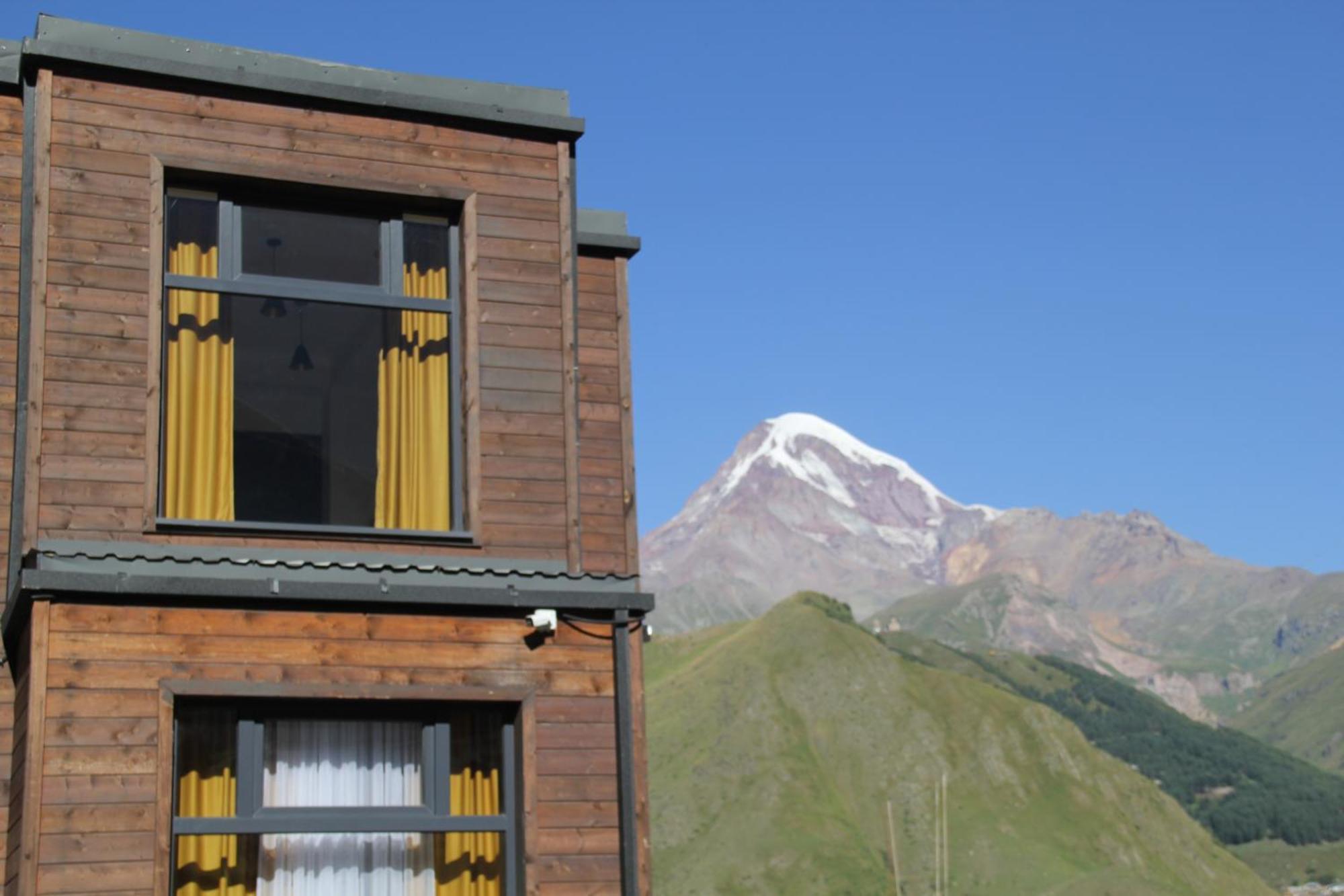 Melodia Kazbegi Hotel Bagian luar foto