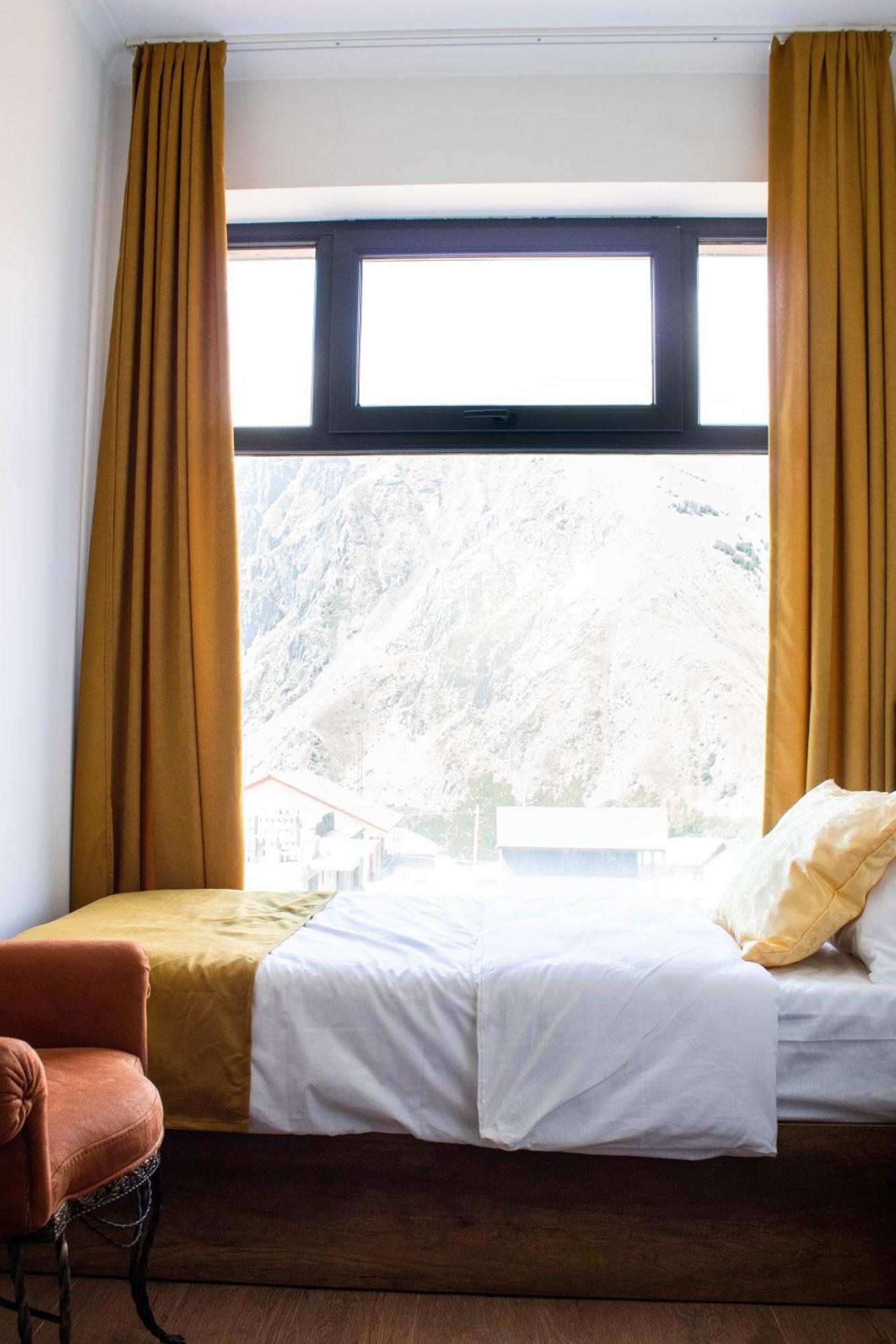Melodia Kazbegi Hotel Bagian luar foto